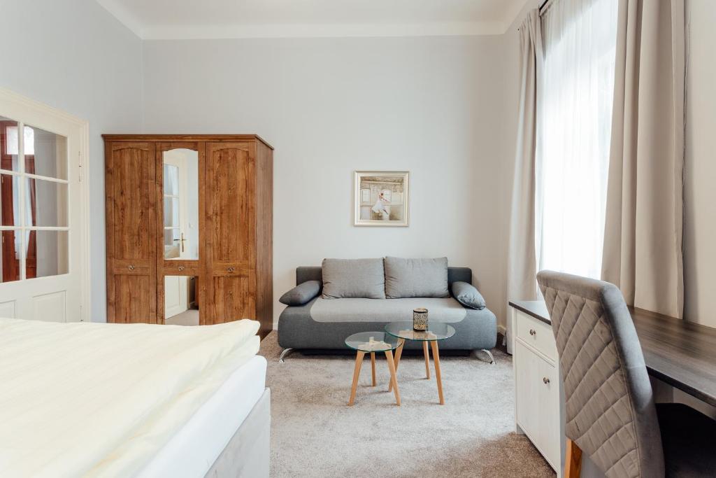 Botanický dvor - Luxe Tweepersoonskamer Met Extra Bed