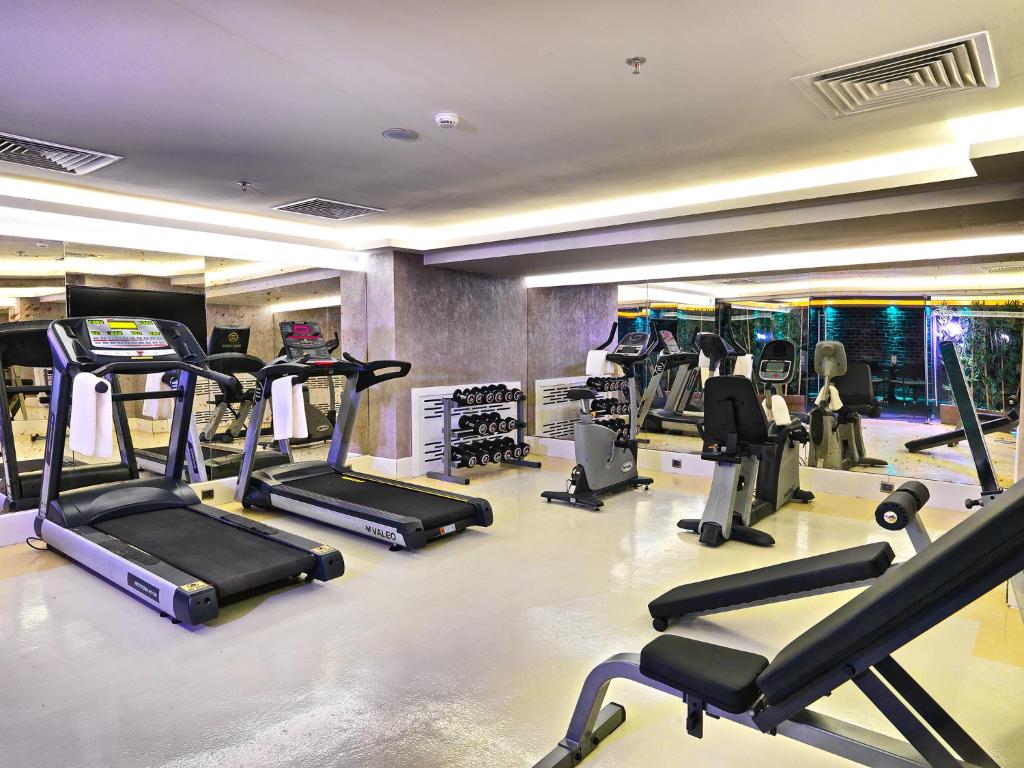 Fitness centrum a/nebo fitness zařízení v ubytování Mercure Istanbul Bomonti