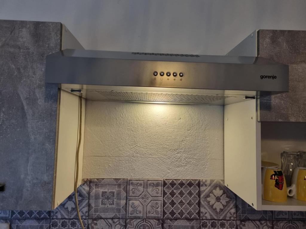Kuchyň nebo kuchyňský kout v ubytování Pension DonauBlick Grein 2 in Stifterstrasse 19A