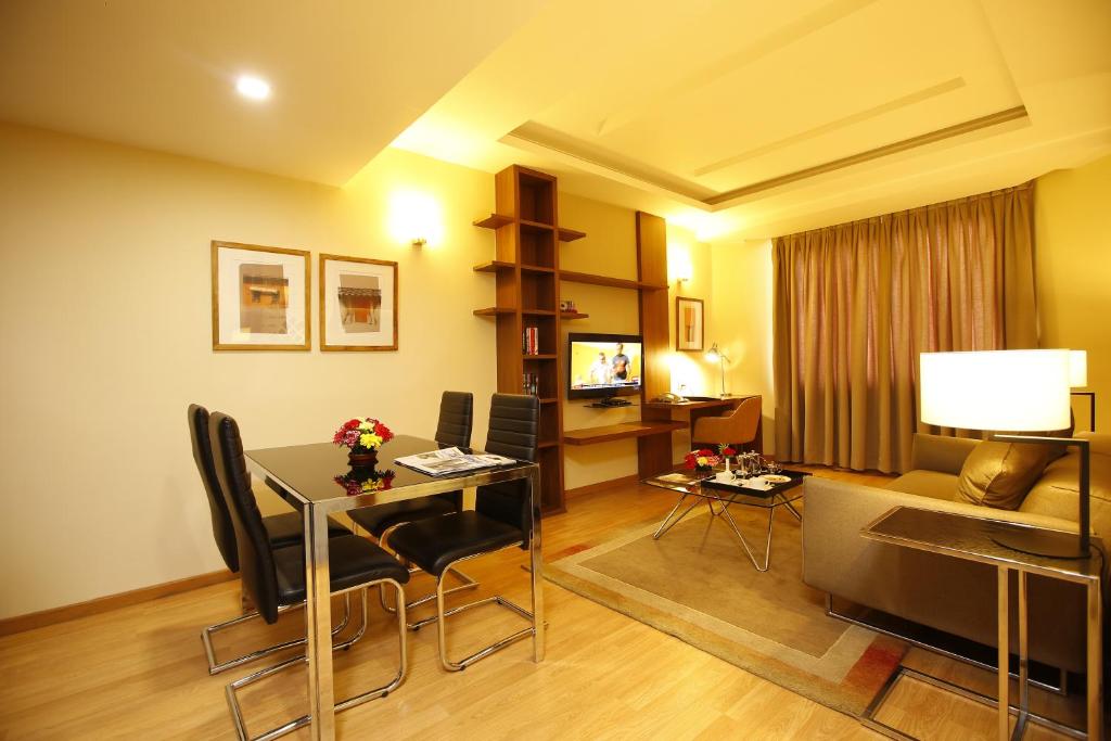 Posezení v ubytování Royal Singi Hotel