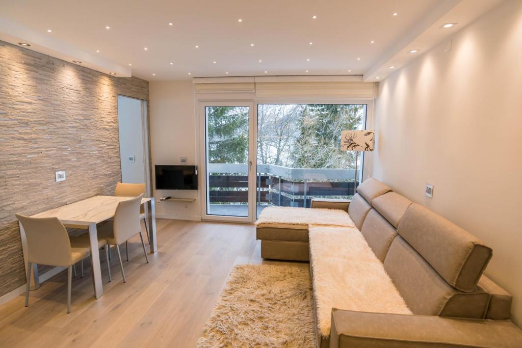 Haus Cristal - 1441m - Resim 6