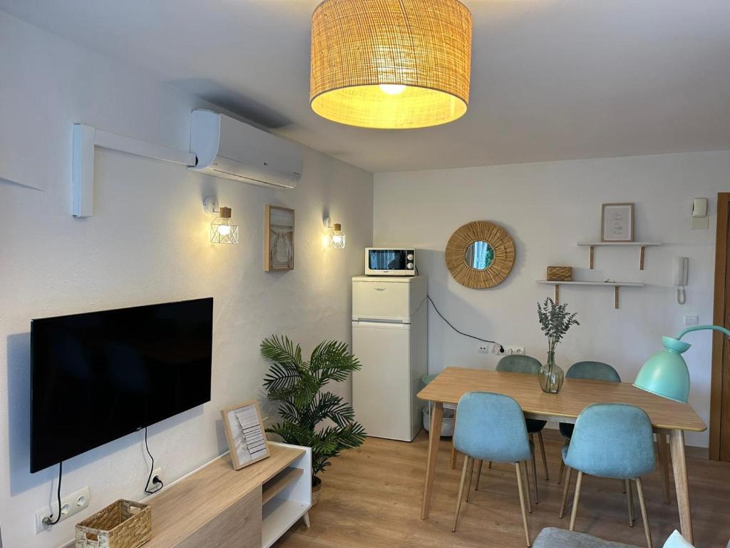 Kuchyň nebo kuchyňský kout v ubytování Apartamento Marval PLAYA DE LEVANTE