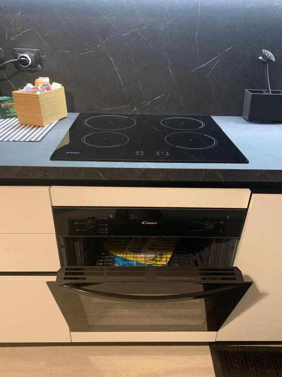 A kitchen or kitchenette at Bamboo Suite Zona Ripamonti-IEO