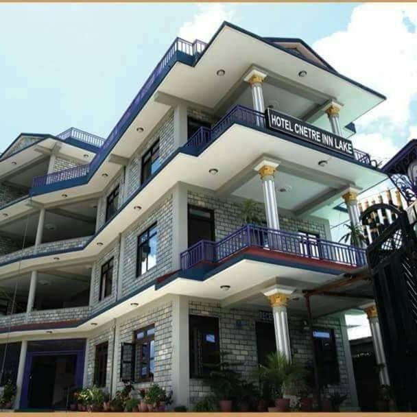 Balkón nebo terasa v ubytování Hotel Center Inn Lake