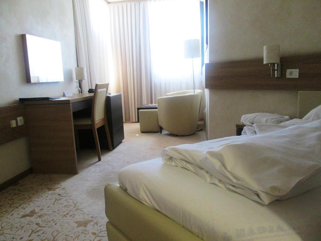 Hotel Kardial - Single Room