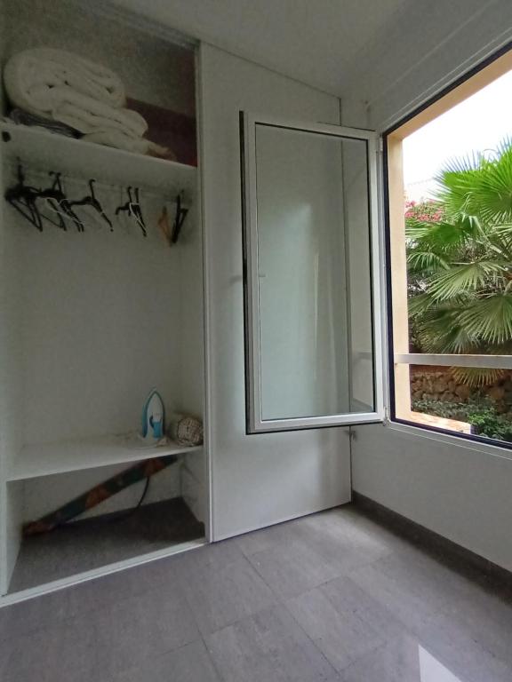 Kép Great oportunity Costa Adeje Holiday apartment first sea line Free Wifi szállásáról Callao Salvajéban a galériában