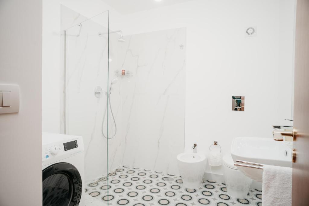 A bathroom at Vista Napoli Residence by Casa Napoletana