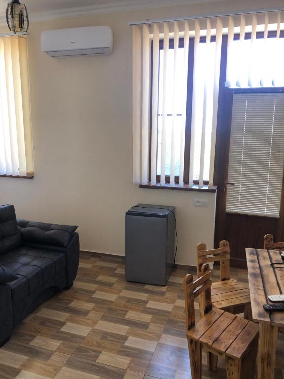 Posezení v ubytování Nigatun Hotel