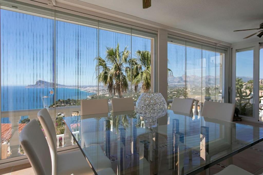 Fotografia z galérie ubytovania VILLA ALTEA HILLS, vue mer, piscine chauffée, WIFI v Alicante