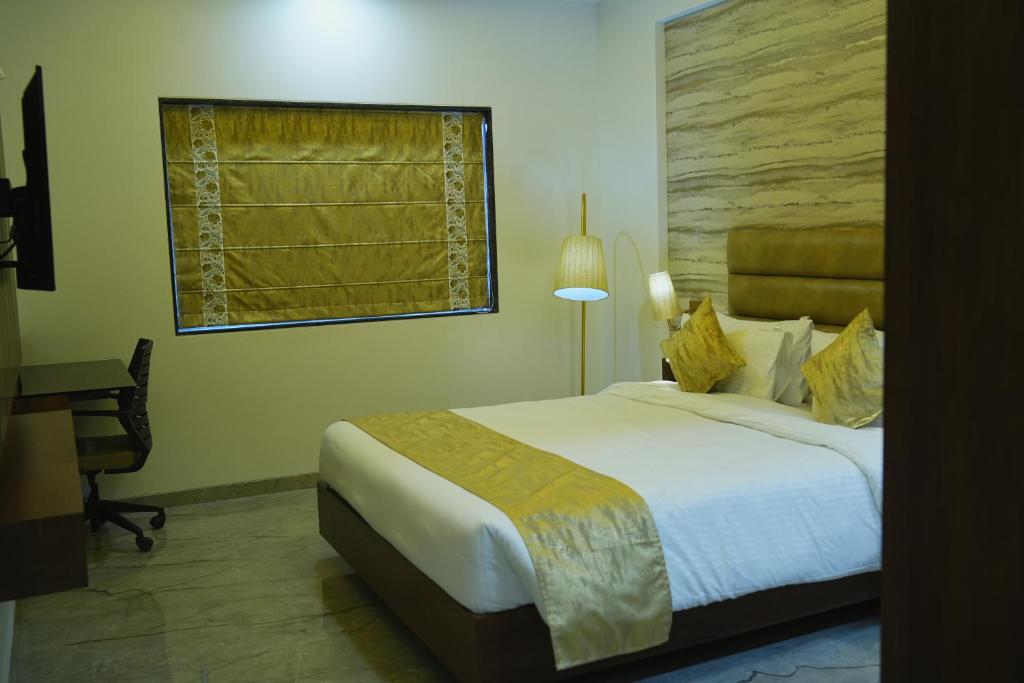 Four Petals Executive by LHMS - Room King Estándar