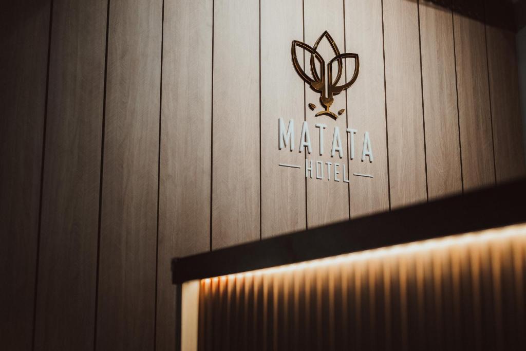 Certifikát, hodnocení, plakát nebo jiný dokument vystavený v ubytování Matata Hotel Kota Kinabalu