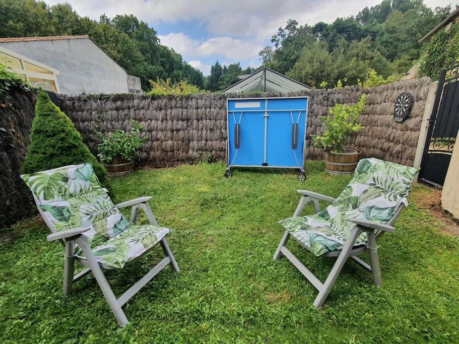Zdjęcie z galerii obiektu Superbe appartement avec jacuzzi et jardin privés w mieście Lamarque
