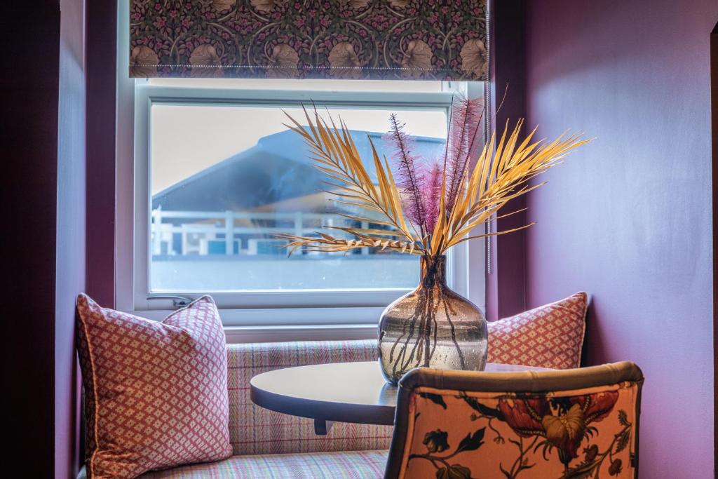 The Raeburn - Resim 28