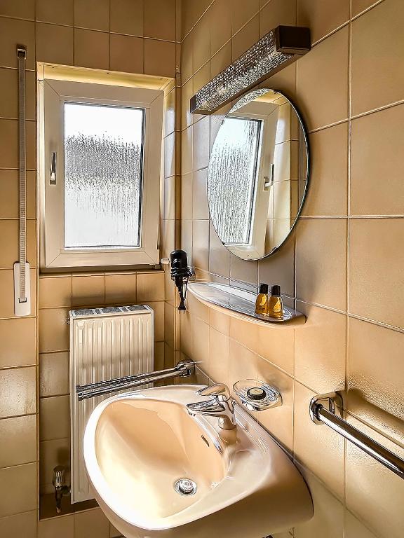 Photo from Keller Höhe in  ,  Andernach, Rhineland-Palatinate, Germany