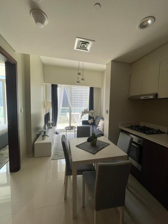 Posezení v ubytování New Reva Hotel Apartment next Burj Khalifa