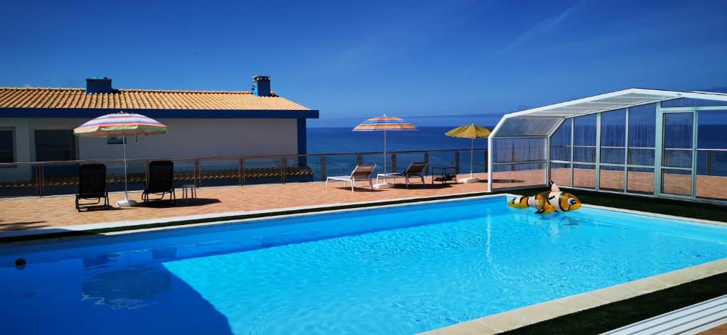 A piscina localizada em Mega Ocean Magoito - Sintra ou nos arredores