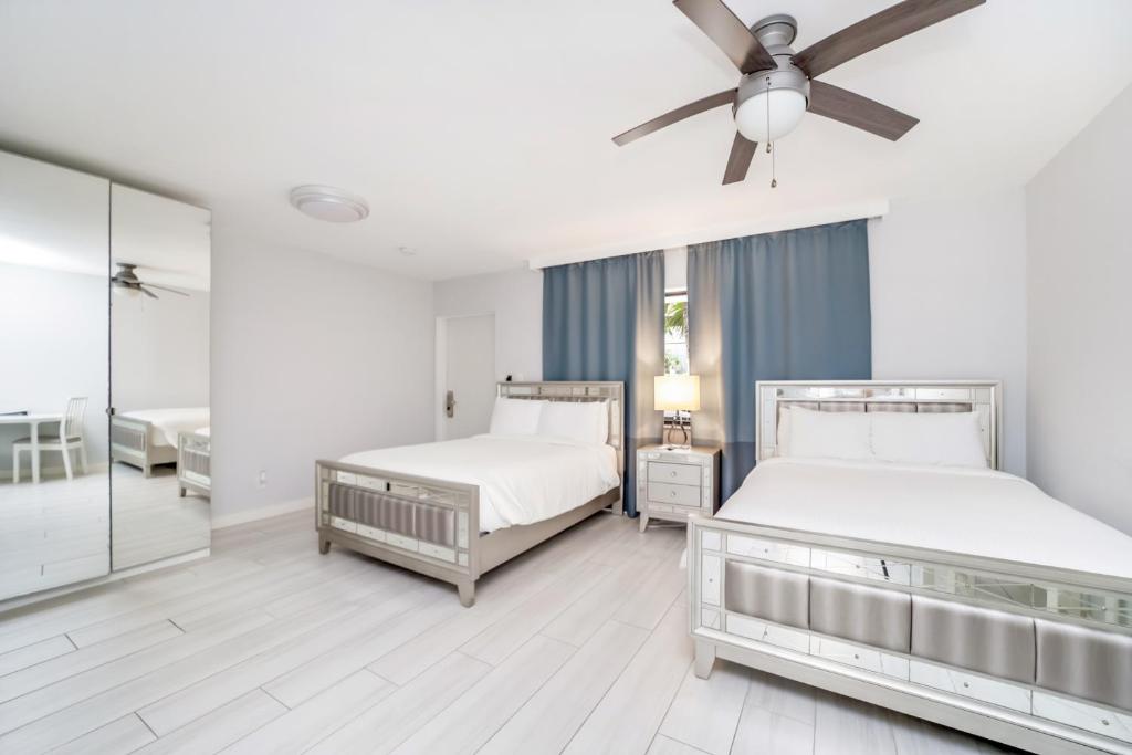 Deco Boutique Hotel - Double Double Double Room