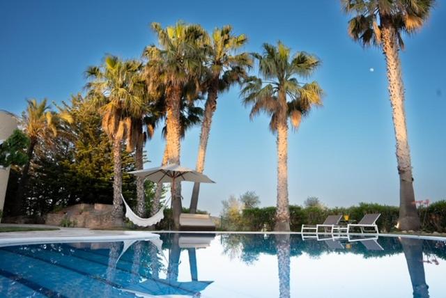Booking.com: Villa Karma, piscina y jardín. , Sant Joan de ...