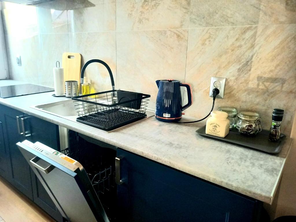 Villa AgaTomDom Gdańsk, Taras-Grill-Kuchnia, 1800m Stare Miasto Gdańsk - 15