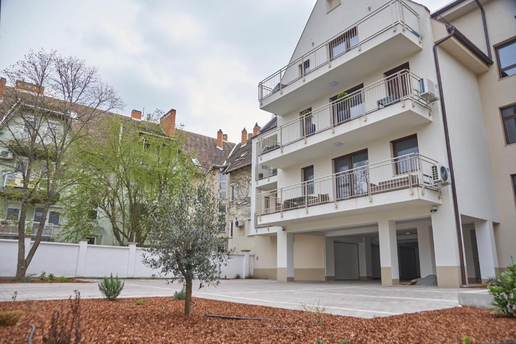 Budynek, w którym mieści się apartament