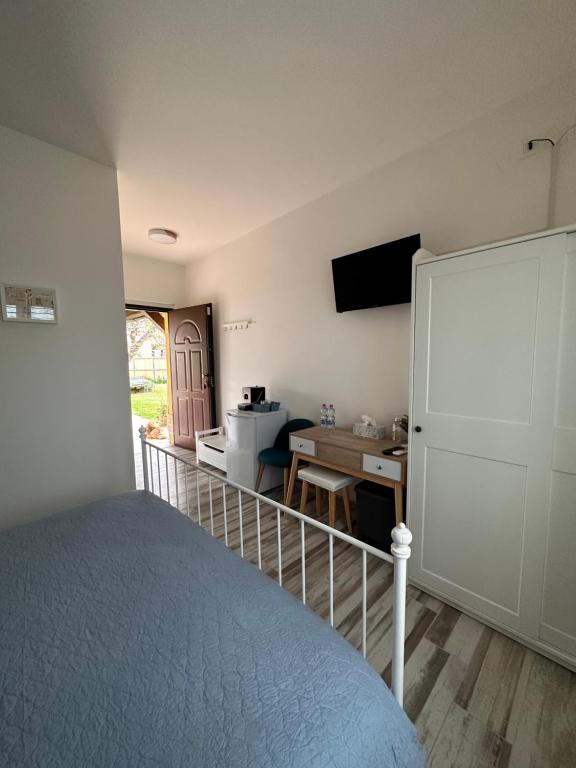 Postel nebo postele na pokoji v ubytování B&B Dimora delle Ninfee