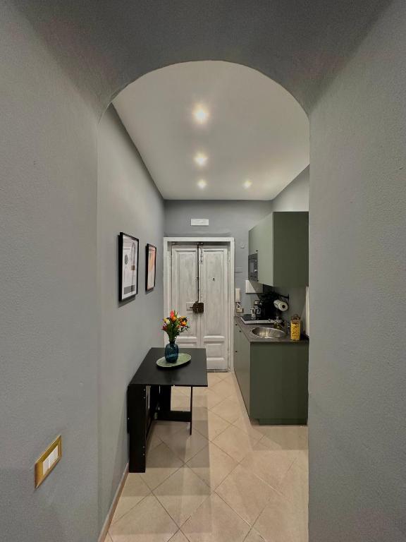 A kitchen or kitchenette at NM luxury apartment