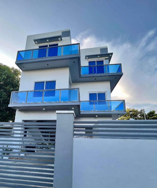 Rowena's River Resort, Nalsian (updated prices 2024)