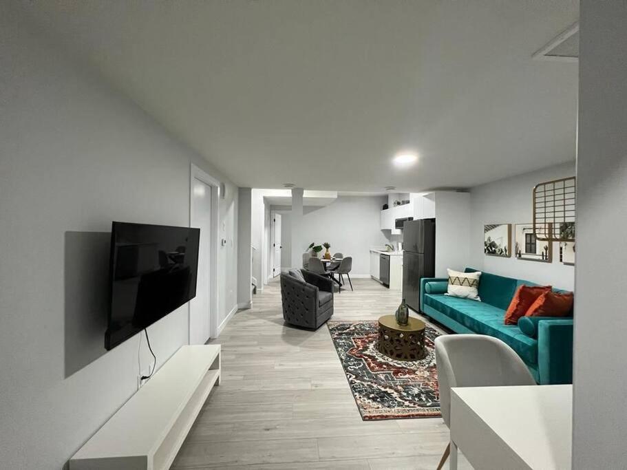 Beautiful furnished 2bedroom Basement suite, Edmonton (updated prices 2024)