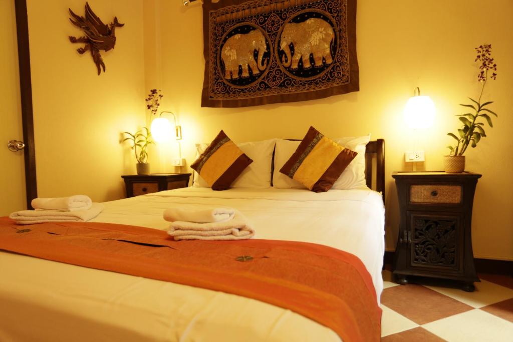 Liam's Guesthouse Adults Only - 14