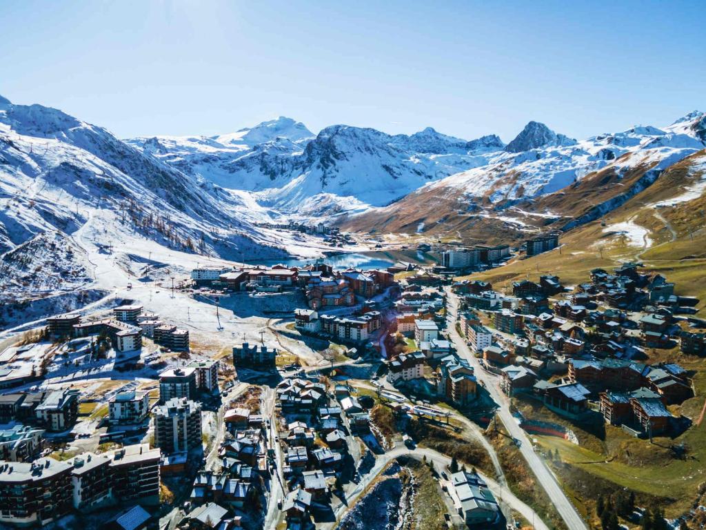 Fotografia z galérie ubytovania Spacieux appartement skis aux pieds avec balcon en plein cœur de Tignes le Lac - FR-1-502-489 v destinácii Tignes