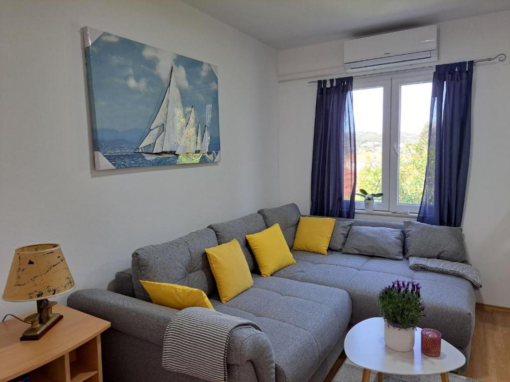 Posedenie v ubytovaní Apartment Blue Pearl