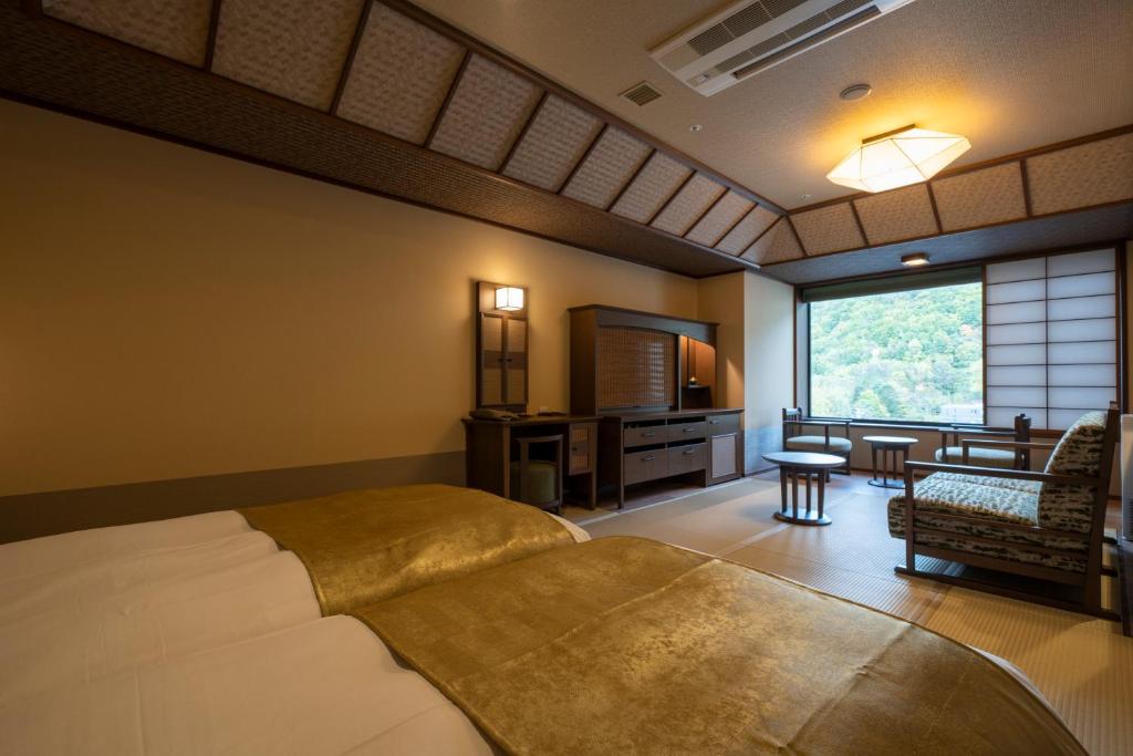 Jozankei Onsen Yurakusoan - Hollywood Twin Room Met Hete Veerbad