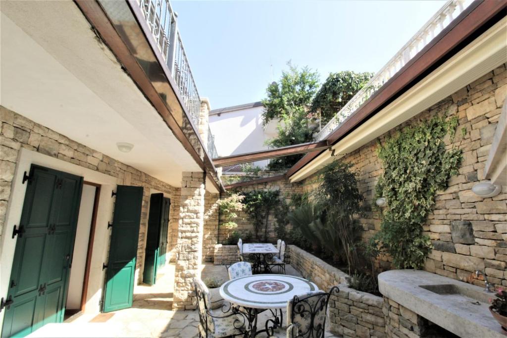 Balkón nebo terasa v ubytování Villa Istriana