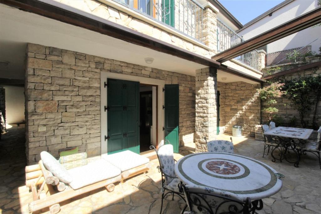 Patio nebo venkovní prostory v ubytování Villa Istriana