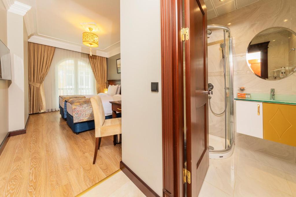 The Magnaura Palace Hotel - 8