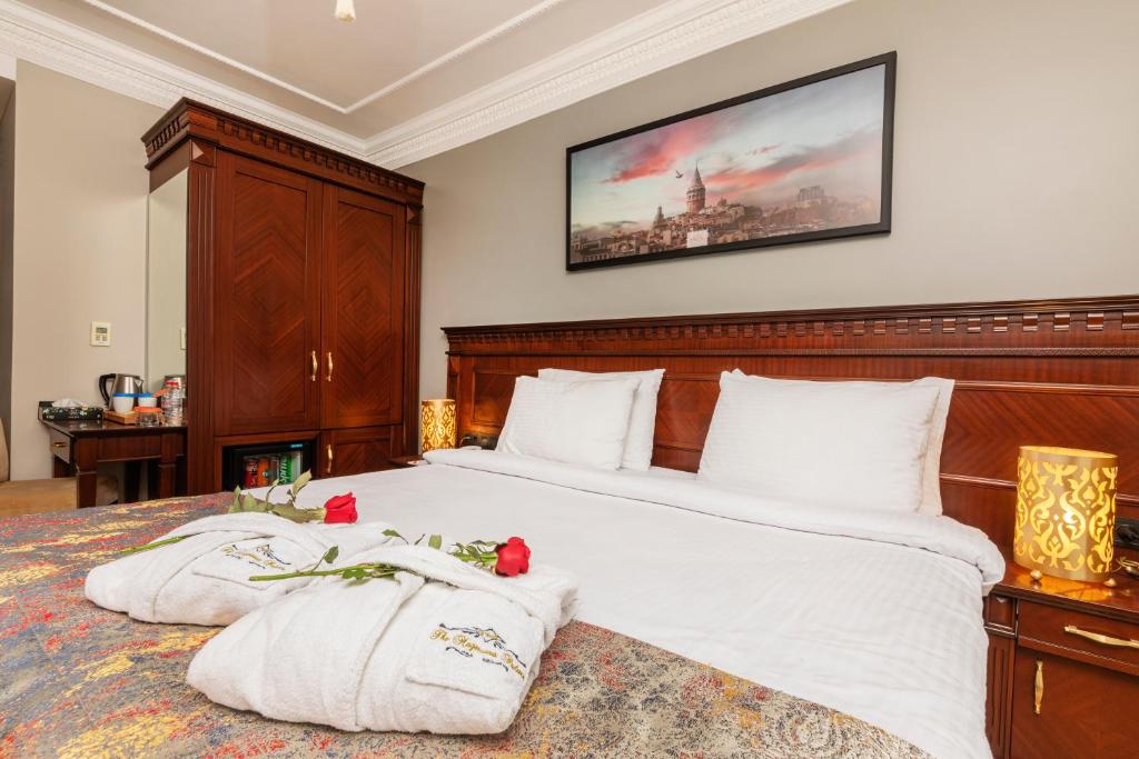 The Magnaura Palace Hotel - 2