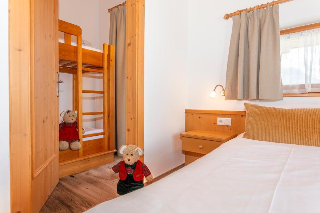 Postel nebo postele na pokoji v ubytování Berggasthof Hinterreit