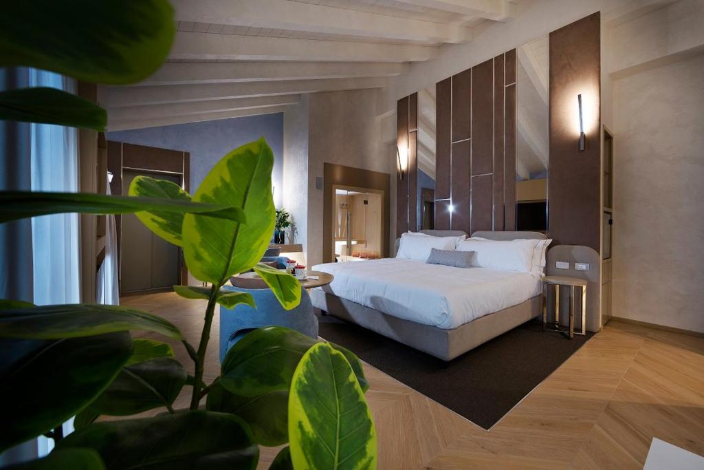 Posteľ alebo postele v izbe v ubytovaní Vip's Motel Luxury Accommodation & Spa