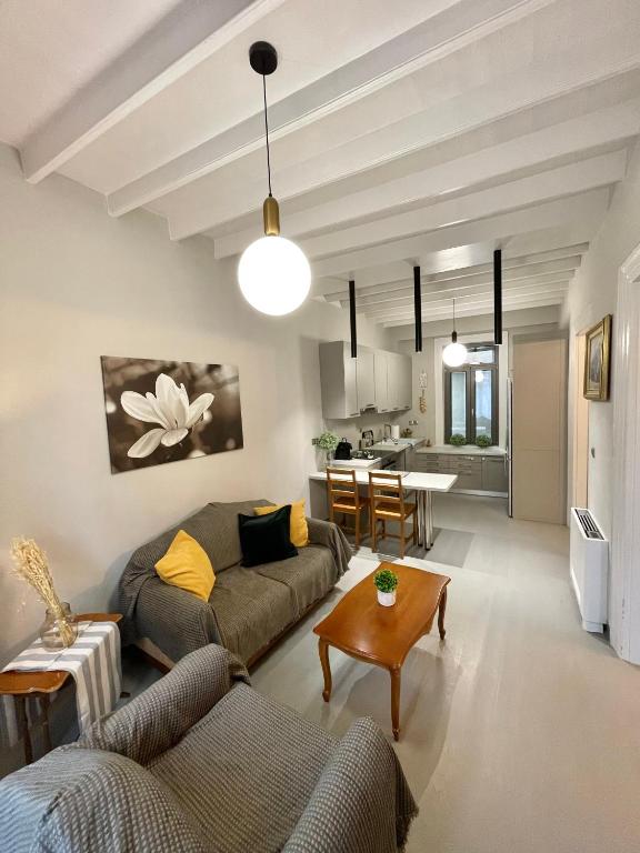 Elia downtown eco house, Mytilene – Updated 2024 Prices