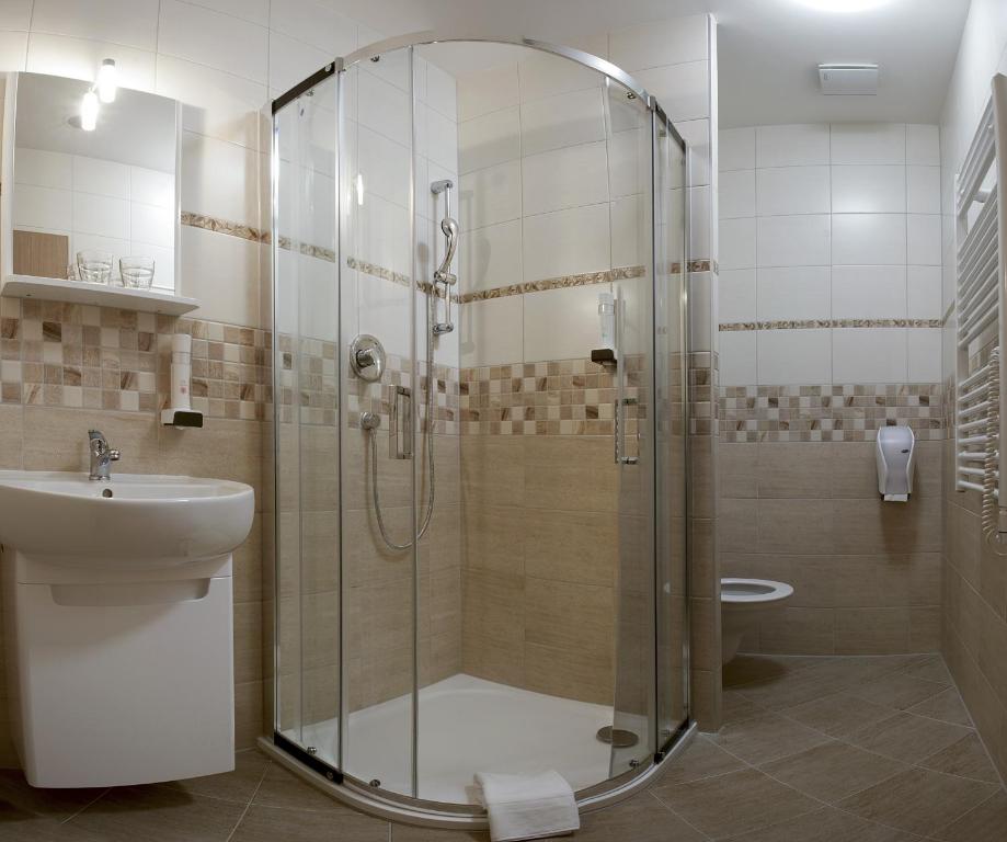 Spa Hotel MILLENIUM Karlovy Vary - Resim 10