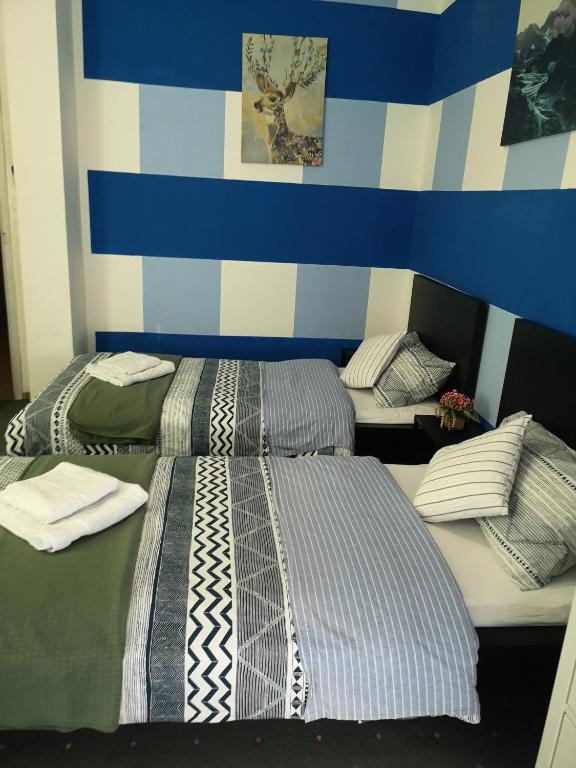 Postel nebo postele na pokoji v ubytování Firenze inn 21 Florence