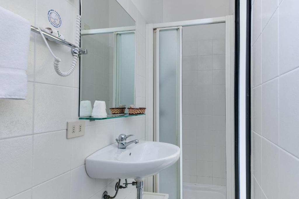 Koupelna v ubytování Hotel Villa Merope