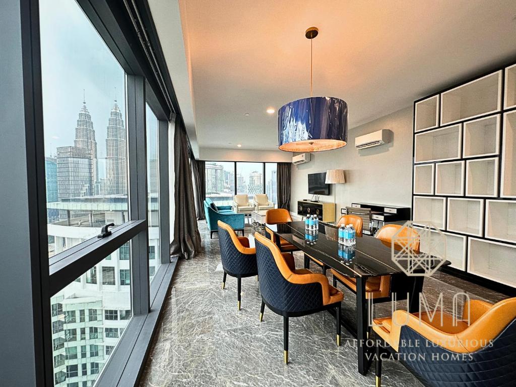 The Platinum 2 Kuala Lumpur by LUMA - High Zone Executive Three-Bedroom Apartment With Tower View