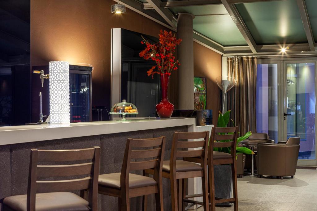 Hotel Porcel Torneo, Seville – Updated 2023 Prices