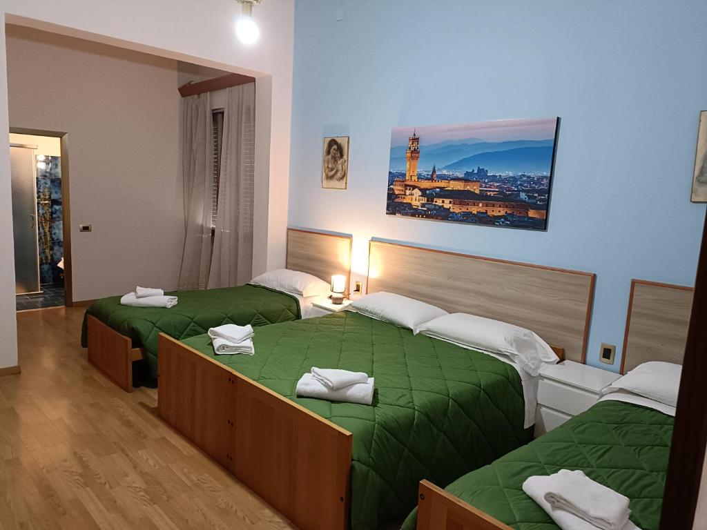 Hotel Alba Serravalle - Habitación Cuádruple Clásica