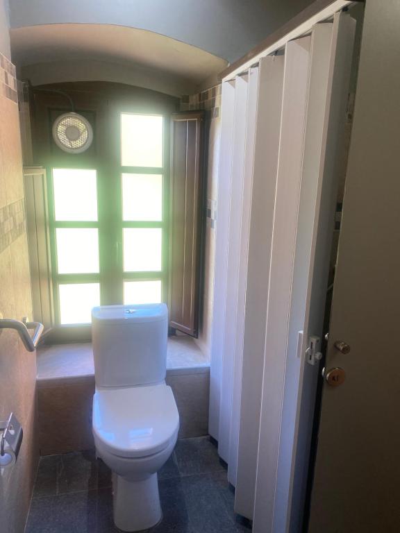 Koupelna v ubytování Albergue de Arrojo
