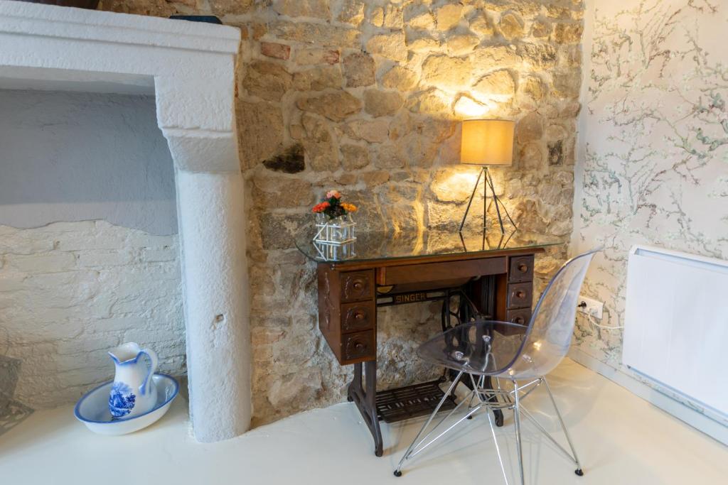 Fotografie z fotogalerie ubytování Domaine La Pomme de Pin v destinaci Louroux-de-Beaune