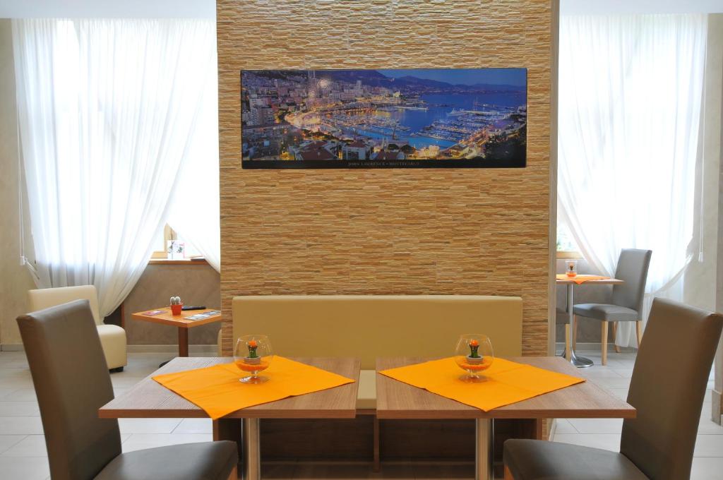 Hotel Montecarlo - Resim 25