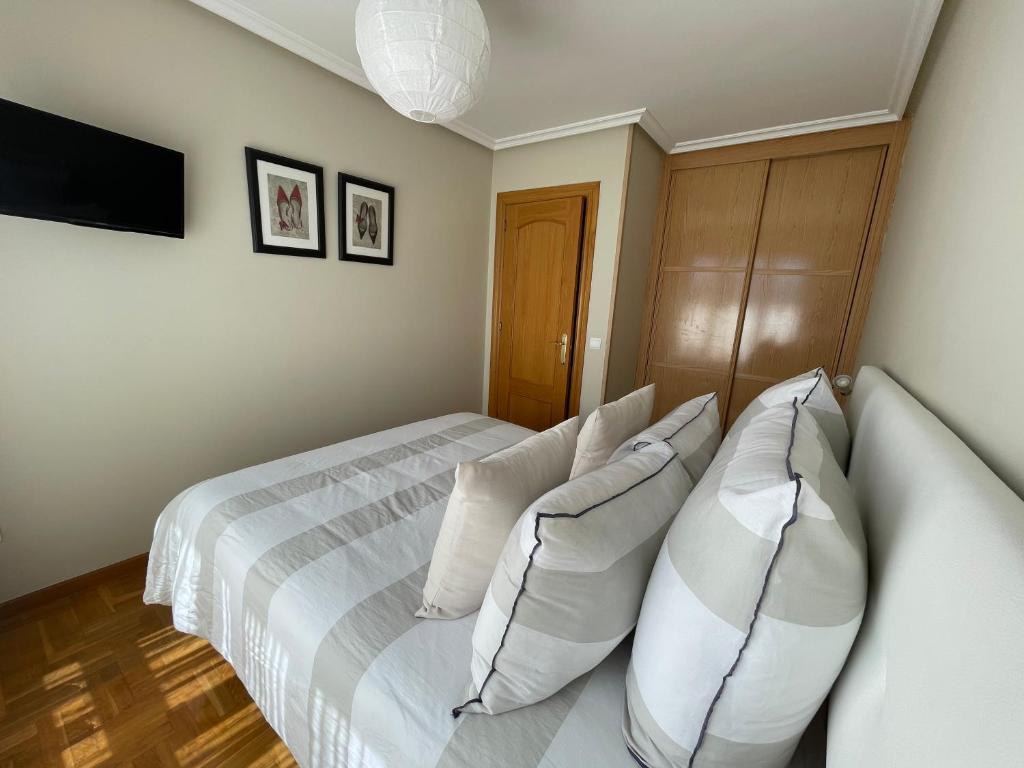 Apartamento Cueto - Appartement De Deux Chambres