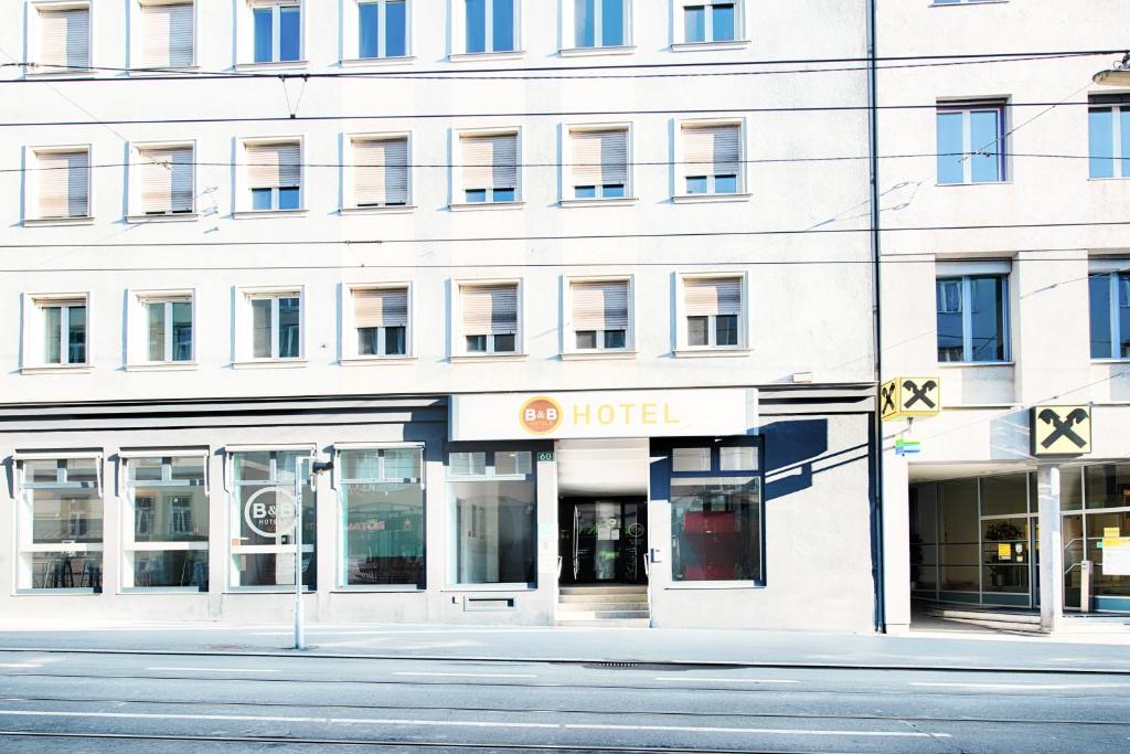 Budova, kde se hotel nachází